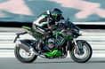 Sharing the same 998cc supercharged engine that produces 200hp and 137Nm of torque The Kawasaki Z H2 right profile shot